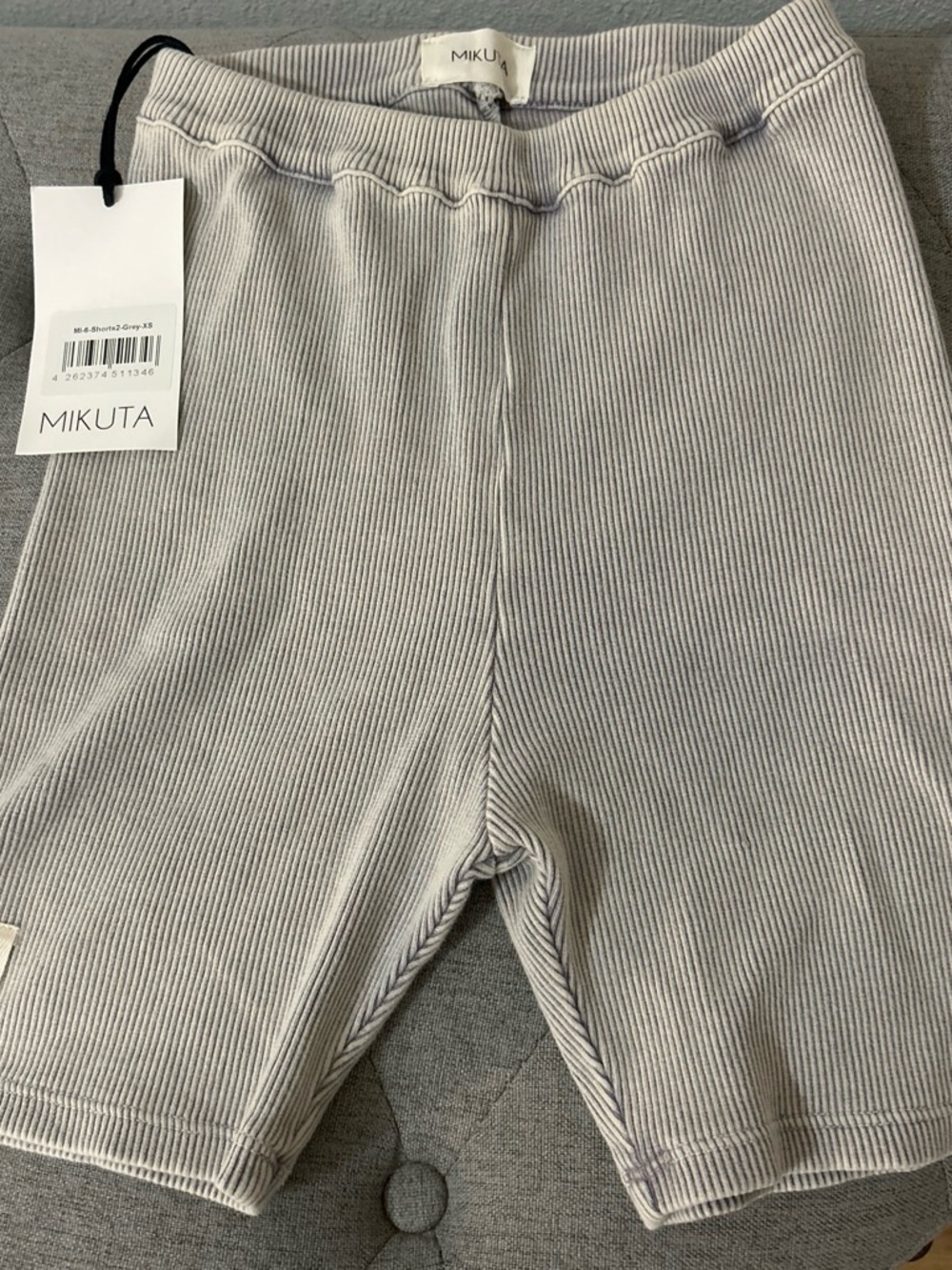 Mikuta Women's Ribbed Bike Shorts — Light Gray